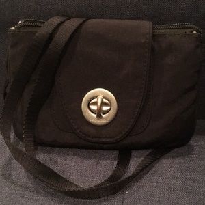 Baggalini triple pocket crossbody